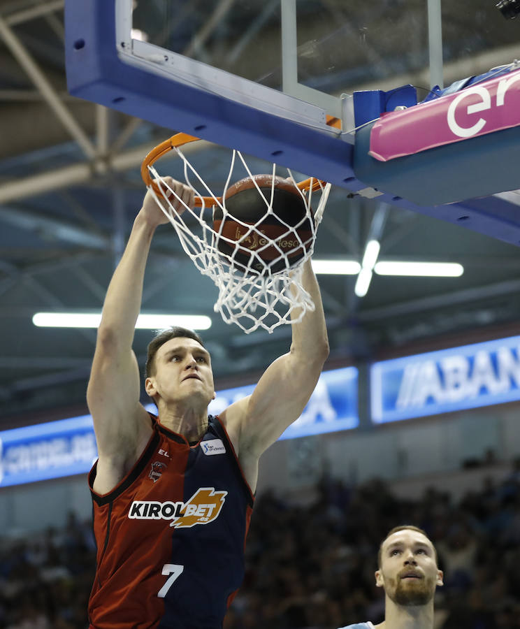 Fotos: Las fotos del Breogán - Baskonia