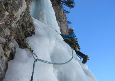 Imagen secundaria 1 - La bilbaína Sonia Casas, primera guía de alta montaña de España