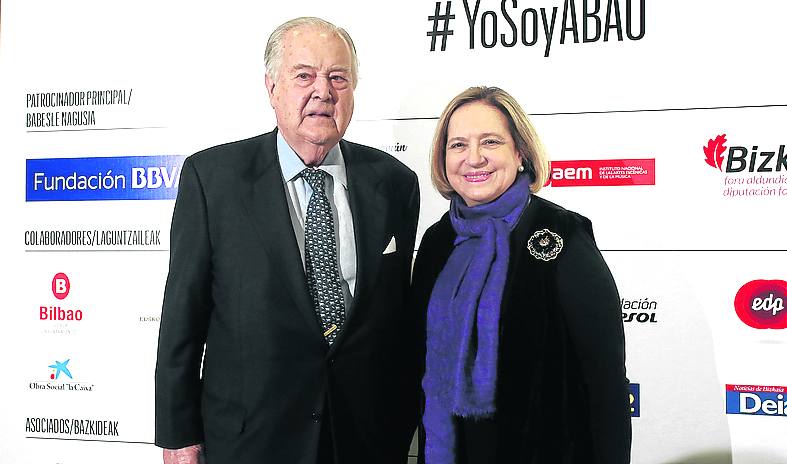 Santiago de Ybarra y Mercedes Baptista. 