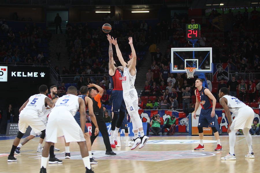 Fotos: Las mejores imáganes del Baskonia - Buducnost de la Euroliga