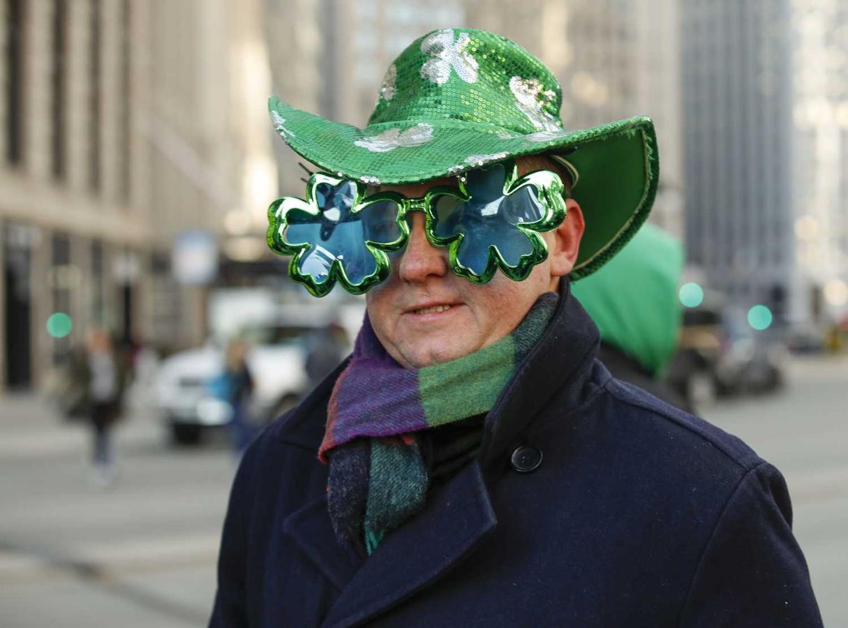 Estados Unidos se vuelca en la celebración del día de San Patricio, patrón de Irlanda , con desfiles en Chicago y Nueva York, entre otras ciudades. 