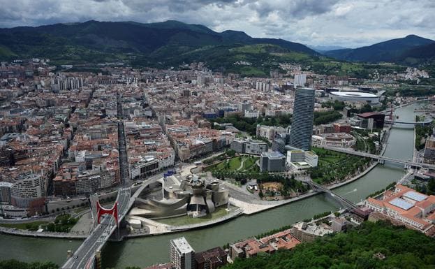 Imágenes aérea de la ría de Bilbao.