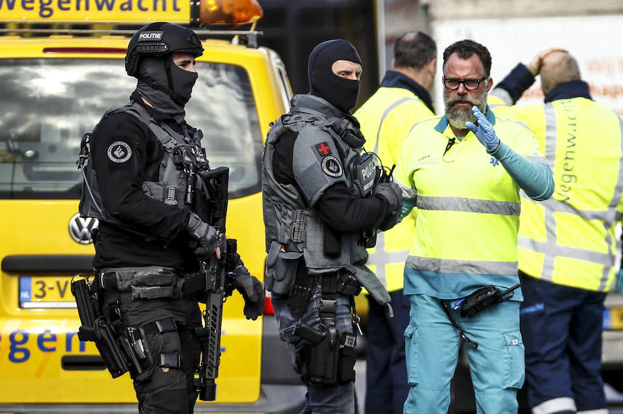 Fotos: Atentado contra un tranvía en la ciudad holandesa de Utrecht