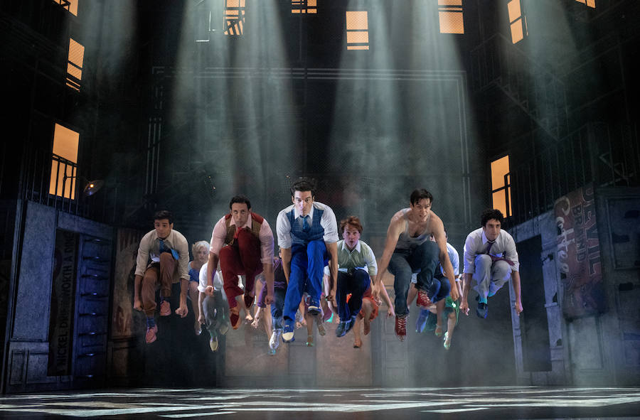 Programa 30 funciones del musical en el Arriaga