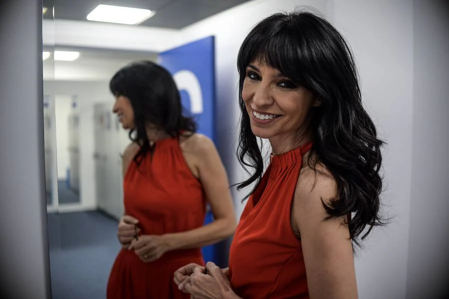 Bizkaia Dmoda se 'cuela' en el vestidor de la tele de la presentadora del 'Teleberri'