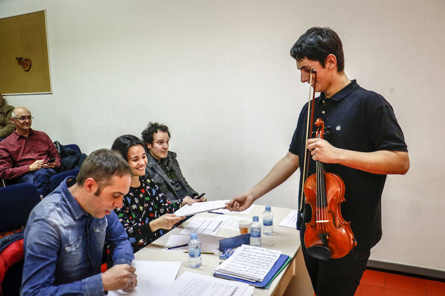 Fotos: Las promesas de la música vasca pasan examen en Vitoria