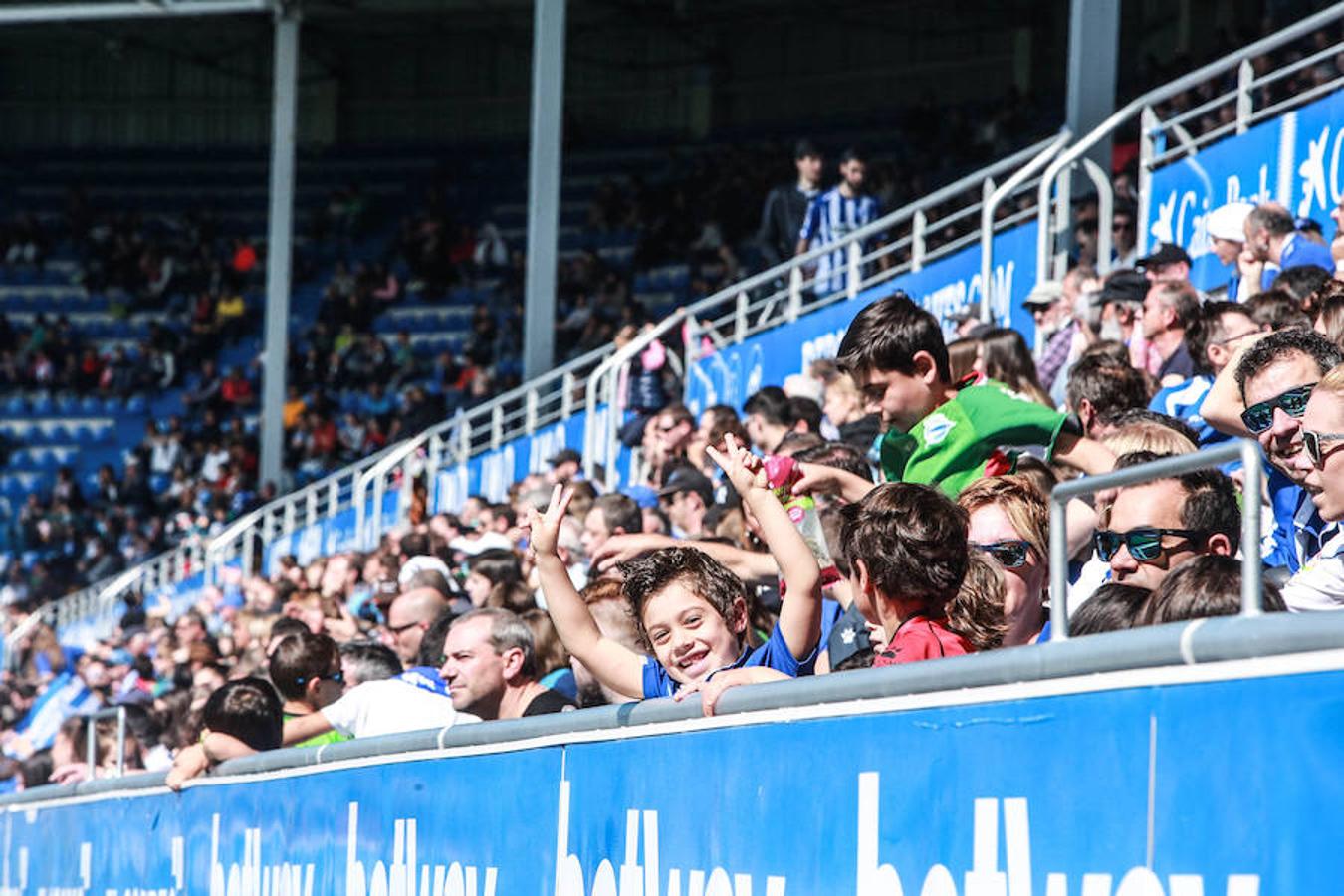 Fotos: Fiesta del fútbol femenino en Mendizorroza