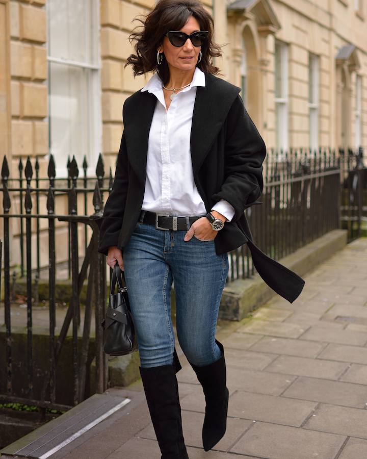 Esta getxotarra ha hecho de su cuenta de Instagram un espejo del estilo vizcaíno en el que se miran cada vez más mujeres de Reino Unido