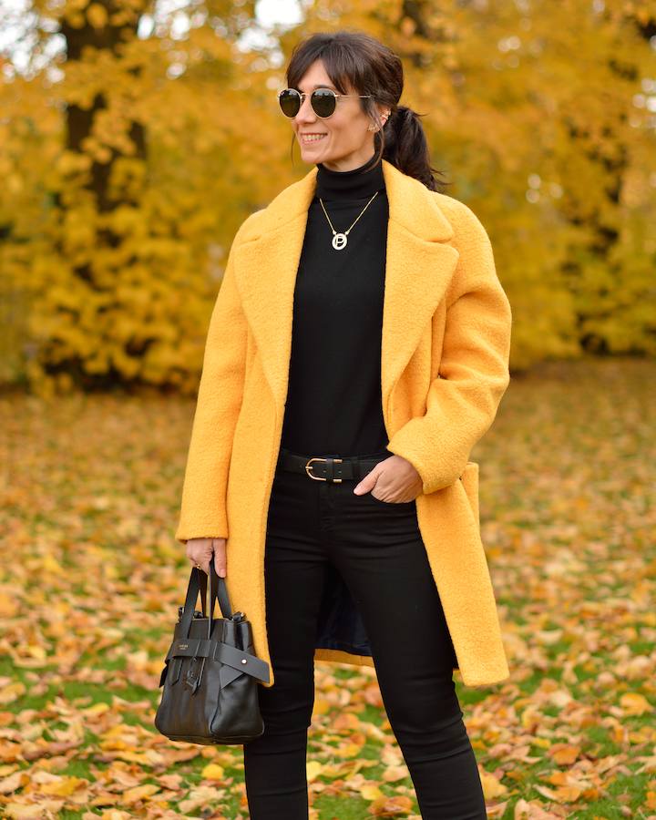 Esta getxotarra ha hecho de su cuenta de Instagram un espejo del estilo vizcaíno en el que se miran cada vez más mujeres de Reino Unido