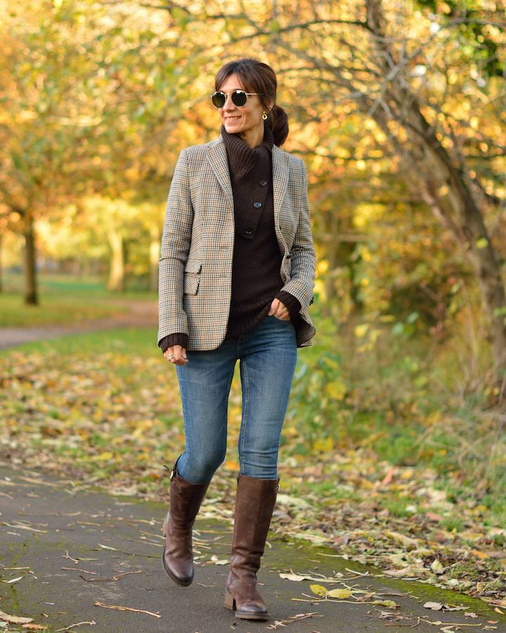 Esta getxotarra ha hecho de su cuenta de Instagram un espejo del estilo vizcaíno en el que se miran cada vez más mujeres de Reino Unido