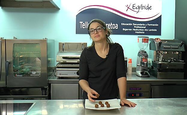 La nutricionista Amaia Martioda muestra una fácil y sana receta para recobrar energía. 