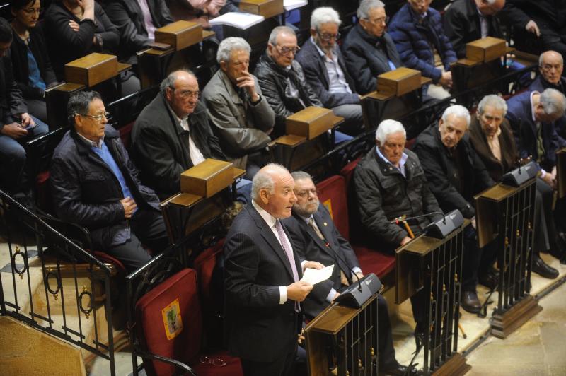 Fueron los que hace cuatro décadas lideraron los primeros ayuntamientos d ela democracia y hoy han vuelto a la actualidad política para recibir los agradecimientos por su labor