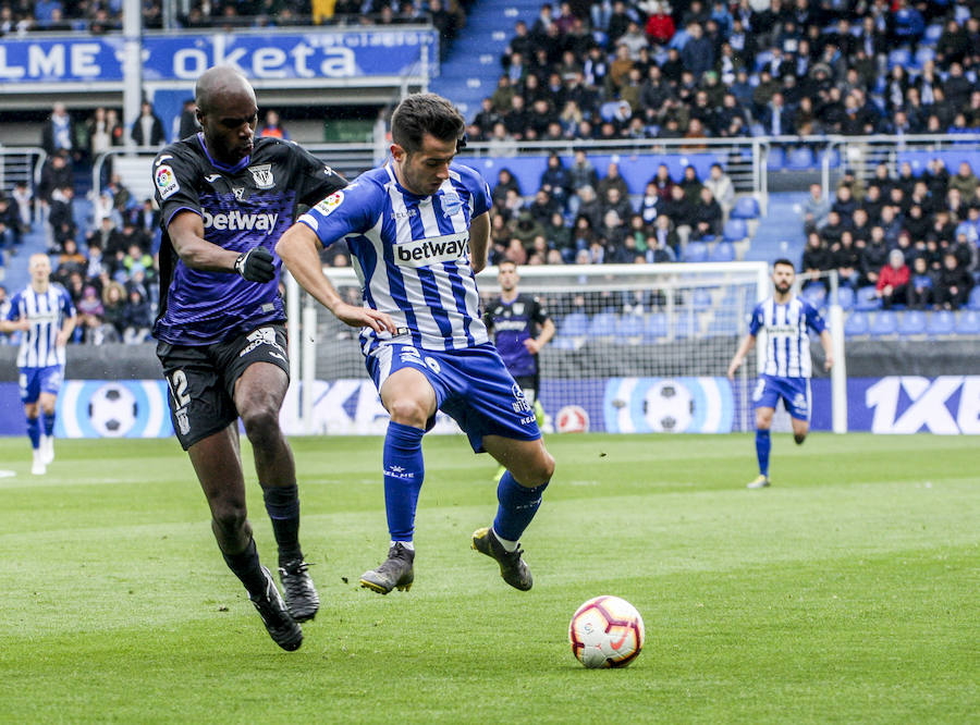 Imágenes correspondientes al partido de LaLiga Santander 2018-2019 disputado en el estadio de Mendizorroza