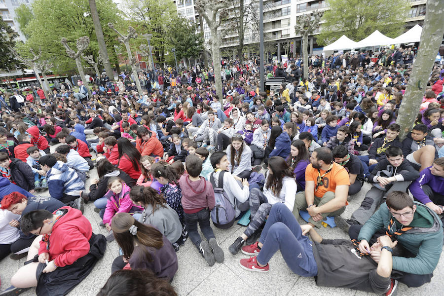 Fotos: Las imágenes de la fiesta de los scauts en Santurtzi