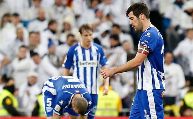 Manu García vuelve al once inicial del Alavés.