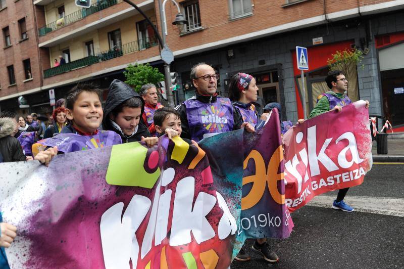 Las mejores instantáneas de la marcha en favor del euskera en la capital vizcaína