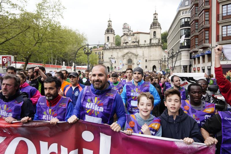 Las mejores instantáneas de la marcha en favor del euskera en la capital vizcaína