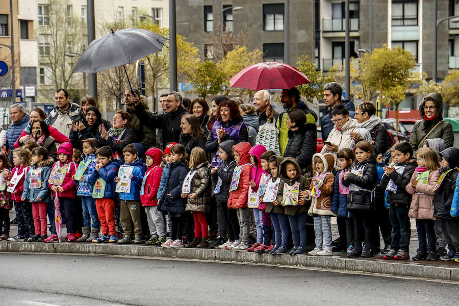 Fotos: La Korrika Txiki llega a Vitoria