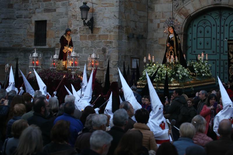 Fotos: La Dolorosa abre la Semana Santa en Bilbao