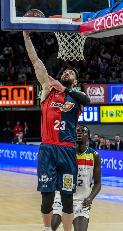 Fotos: Las mejores imágenes del Baskonia - Morabanc