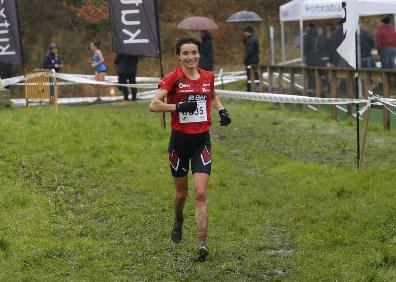 Imagen secundaria 1 - Irene Loizate rompe barreras a pasos agigantados.