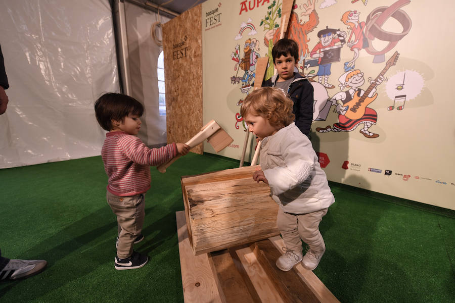 Quedarse en Bilbao estos días tiene su premio. Por ejemplo, puedes disfrutar de todos los actos de la Basque Fest