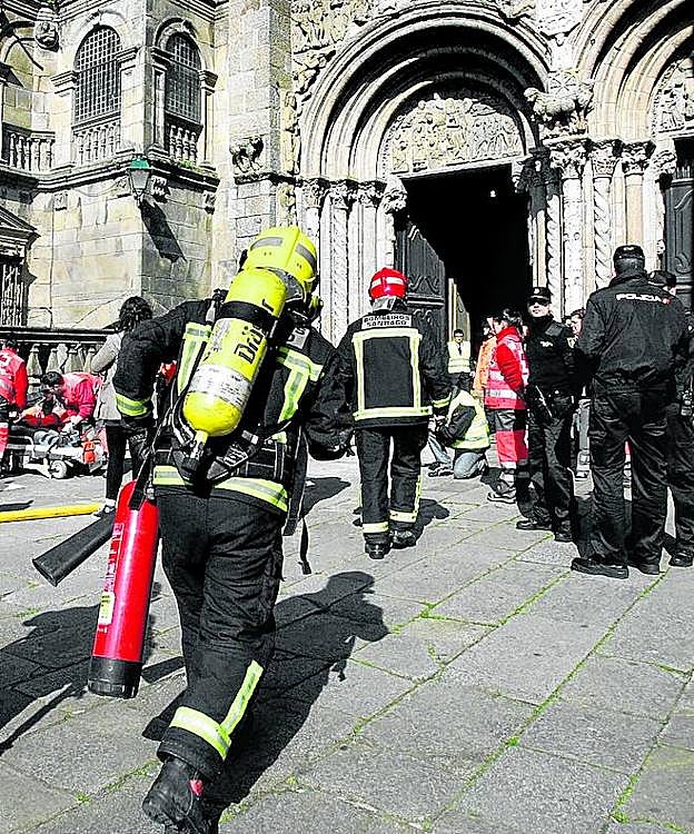 Simulacro en la catedral compostelana.