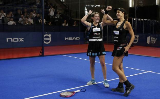 La pareja de pádel formada por Marta Marreno y Marta Ortega se coronaron en esta cita mundial. 