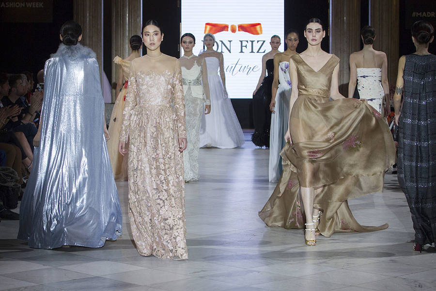 Fotos: El diseñador vasco ha presentado su nueva colección nupcial