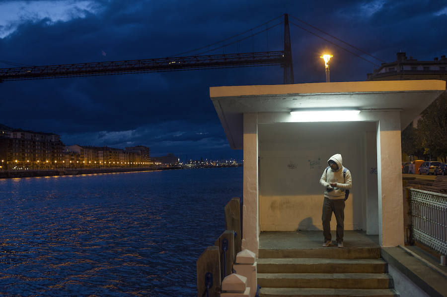El pasaje que une Portugalete y Las Arenas transporta a cerca de 2.000 viajeros al día. Se trata de una de las dos rutas que se mantienen en activo en la ría