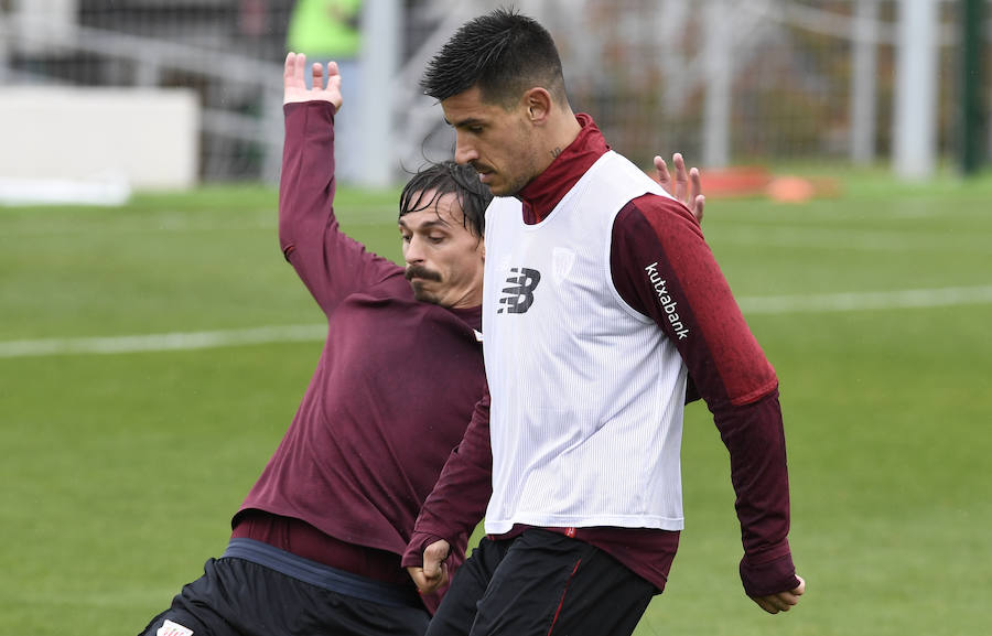 Susaeta ha centrado la atención de la sesión, después de la cual ha leído el comunicado de su despedida