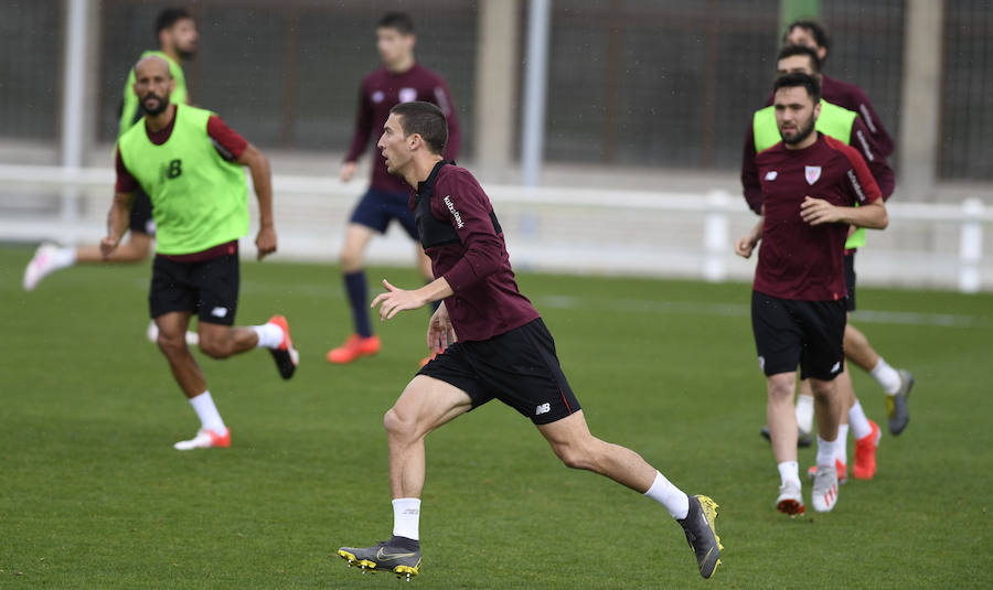 Susaeta ha centrado la atención de la sesión, después de la cual ha leído el comunicado de su despedida