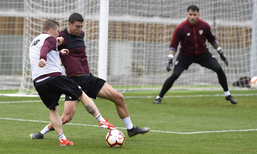 Susaeta ha centrado la atención de la sesión, después de la cual ha leído el comunicado de su despedida