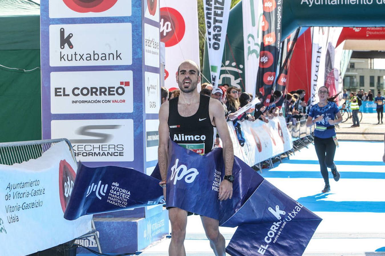 Fotos: Todas las imágenes del Maratón de Vitoria