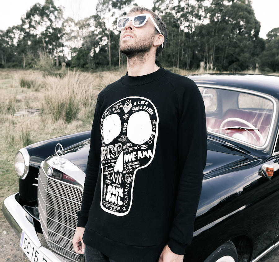 Diseños con un punto canalla y mucho rock and roll en los que no pueden faltar las calaveras, los corazones, las rayas o la imagen de Frida Kahlo