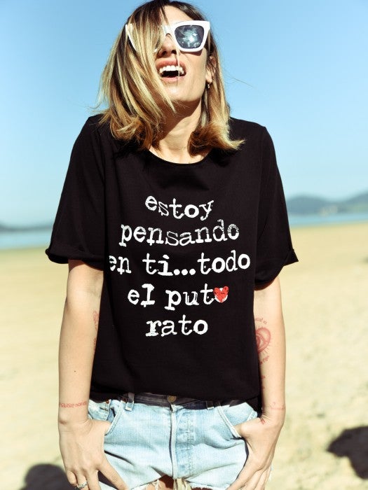 Diseños con un punto canalla y mucho rock and roll en los que no pueden faltar las calaveras, los corazones, las rayas o la imagen de Frida Kahlo