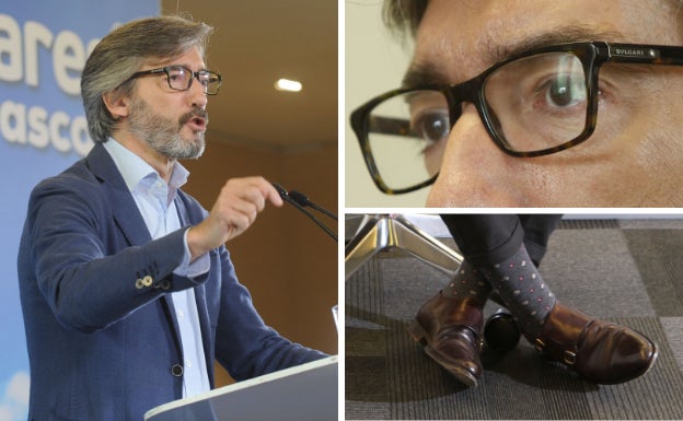 Iñaki Oyarzábal es fiel a las gafas de pasta y aporta un toque desenfadado a sus 'looks' a través de los calcetines.