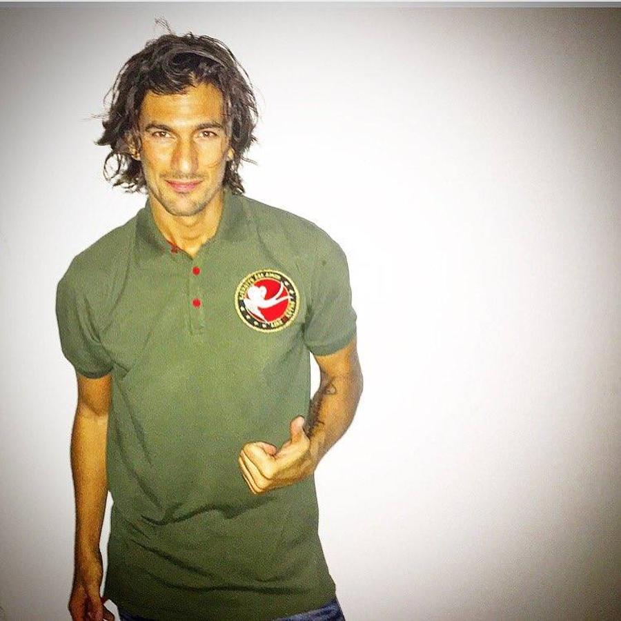 Rostros conocidos se declaran incondicionales de esta firma cántabra