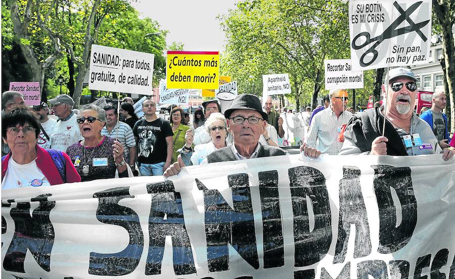 Pelear para vivir. Hace cinco años los pacientes de hepatitis C se lanzaron a la calle en demanda del revolucionario tratamiento. 