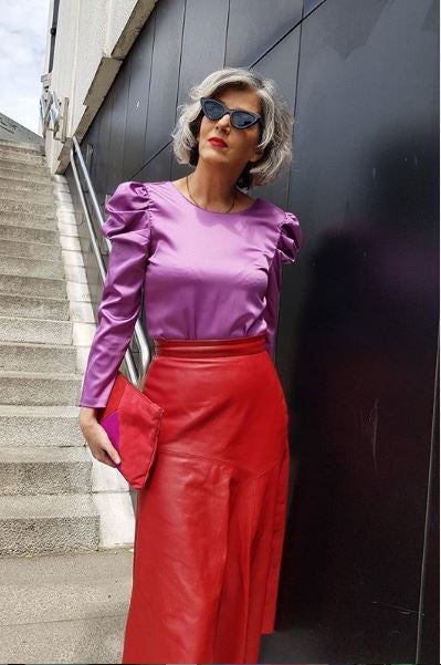 Los mejores looks de esta profesora de 56 años