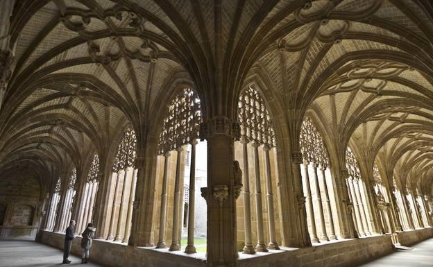 Claustro de los Caballeros del Monasterio de Santa María la Real de Nájera. 