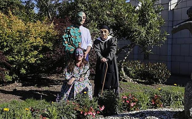 Los personajes mitológicos tomaron todos los rincones de Lamiako. 