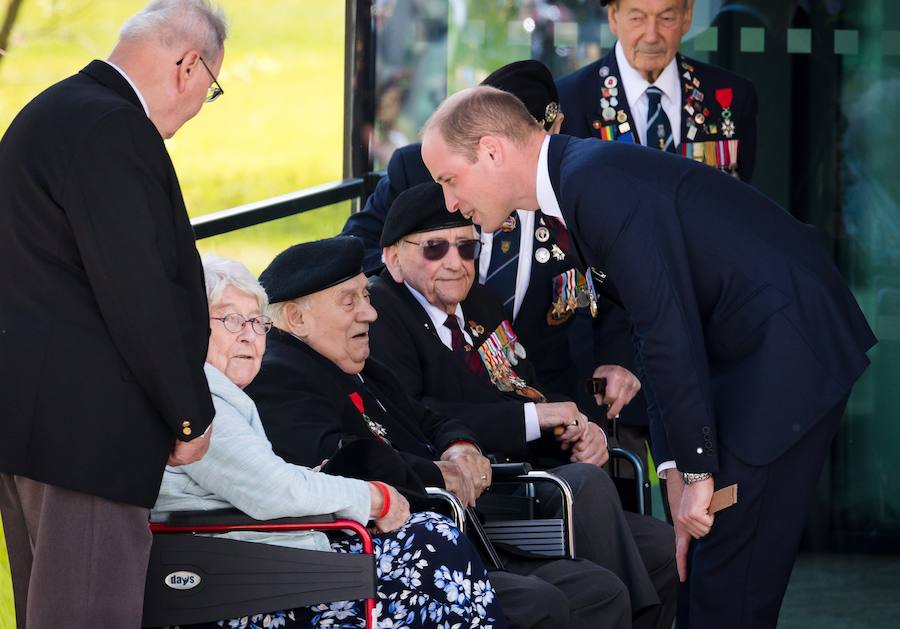 Europa recuerda cómo fue el desembarco de Normandía con la presencia de diferentes líderes políticos como Trump, Macron y el príncipe Carlos de Inglaterra