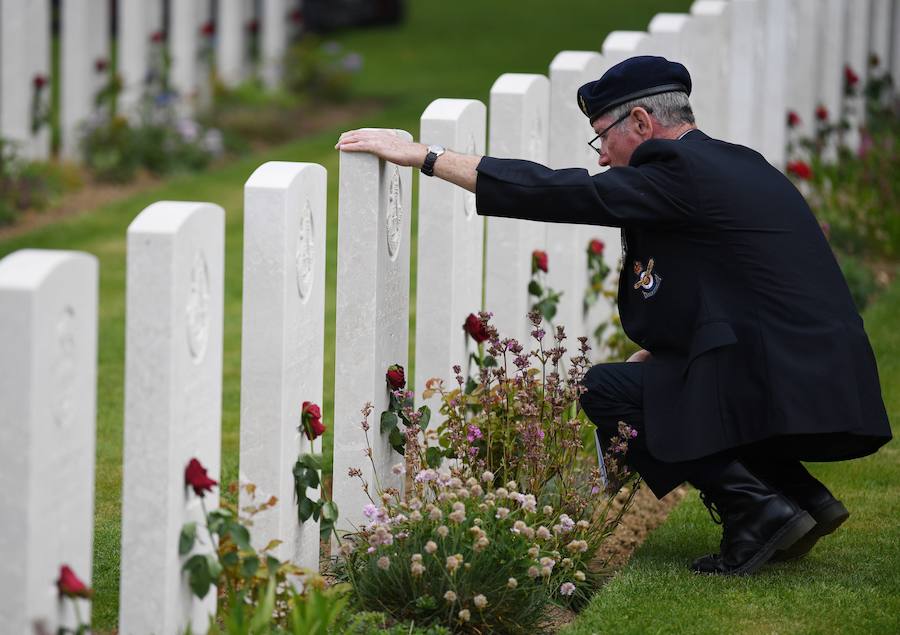 Europa recuerda cómo fue el desembarco de Normandía con la presencia de diferentes líderes políticos como Trump, Macron y el príncipe Carlos de Inglaterra