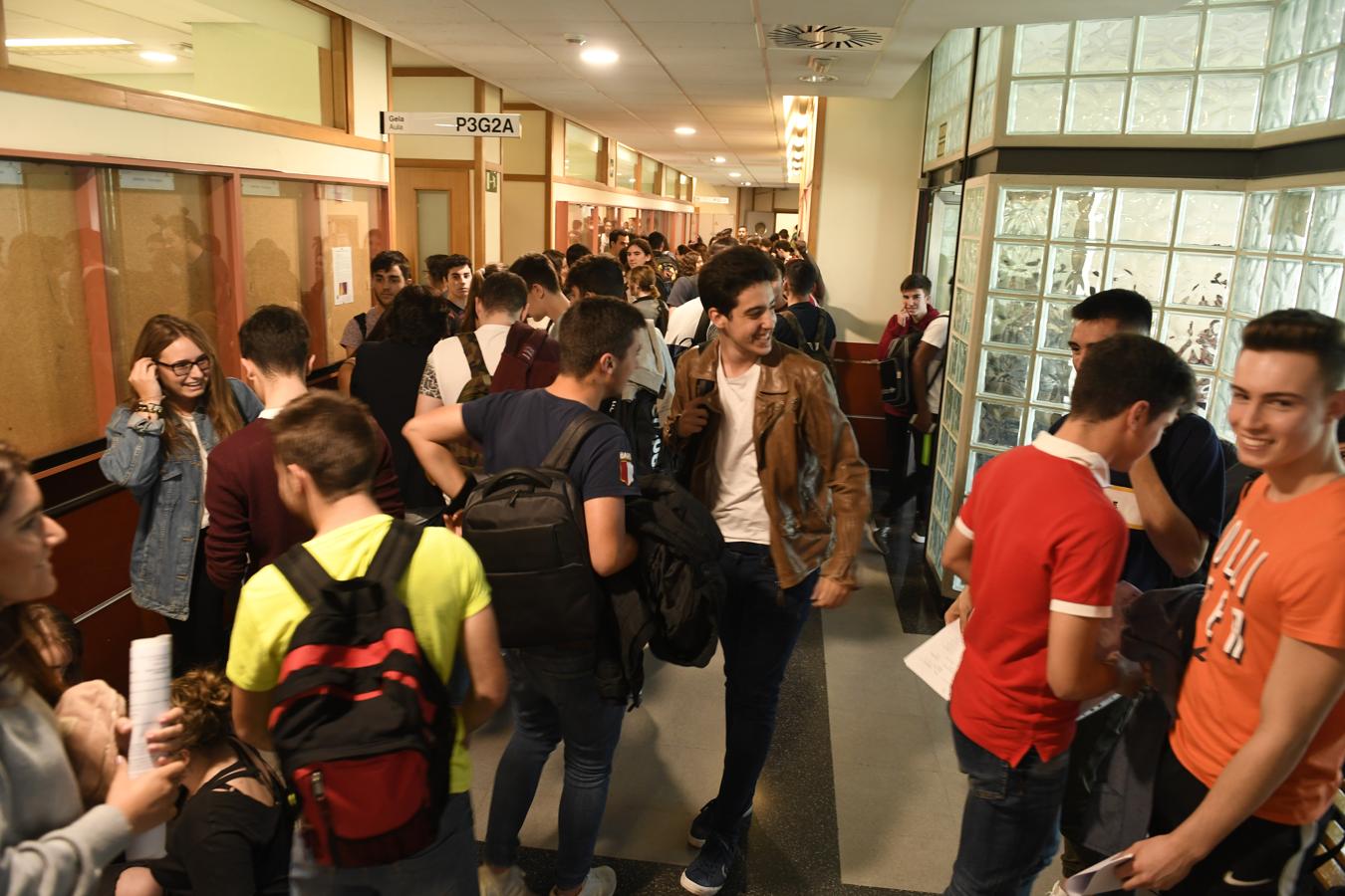 Fotos: Los vizcaínos afrontan la segunda jornada de Selectividad