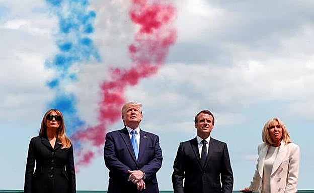 Melania Trump, Donald Trump, Emmanuel Macron y Brigitte Macron en Normandia. 