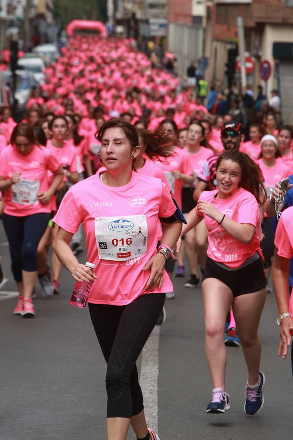 6.000 participantes toman parte en la Carrera de la Mujer que en su decimosegunda edición vuelve a concienciar sobre la prevención del cáncer de piel