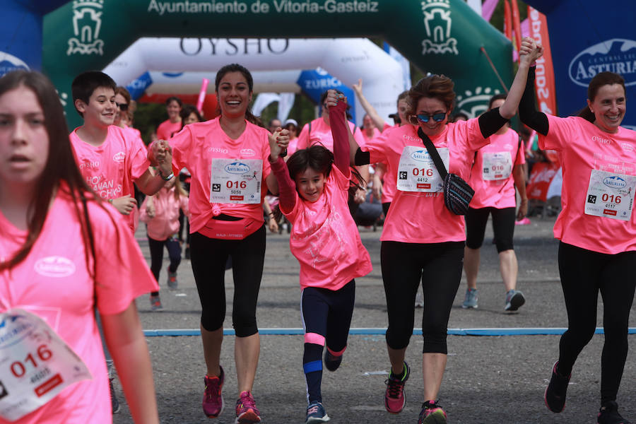 6.000 participantes toman parte en la Carrera de la Mujer que en su decimosegunda edición vuelve a concienciar sobre la prevención del cáncer de piel