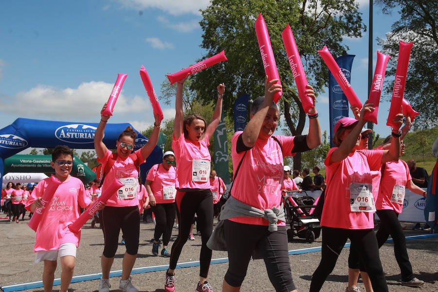6.000 participantes toman parte en la Carrera de la Mujer que en su decimosegunda edición vuelve a concienciar sobre la prevención del cáncer de piel