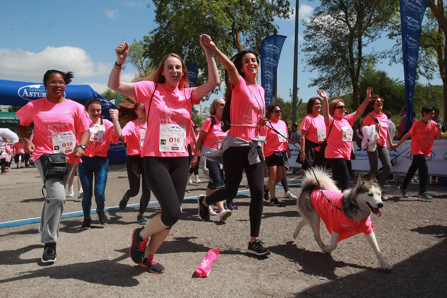 6.000 participantes toman parte en la Carrera de la Mujer que en su decimosegunda edición vuelve a concienciar sobre la prevención del cáncer de piel
